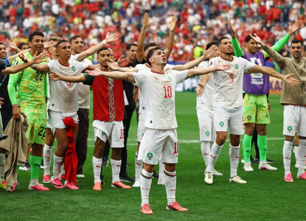 المغرب يهزم كندا بثلاثية ويتأهل لدور الثمانية بكأس العالم