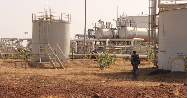 جنوب السودان يرتب لإنشاء مصفاة نفط بطاقة 60 ألف برميل